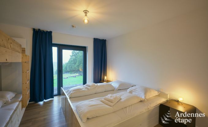 Gerumiges und luxurises  Ferienhaus mit Pool in Trois-Ponts, Ardennen