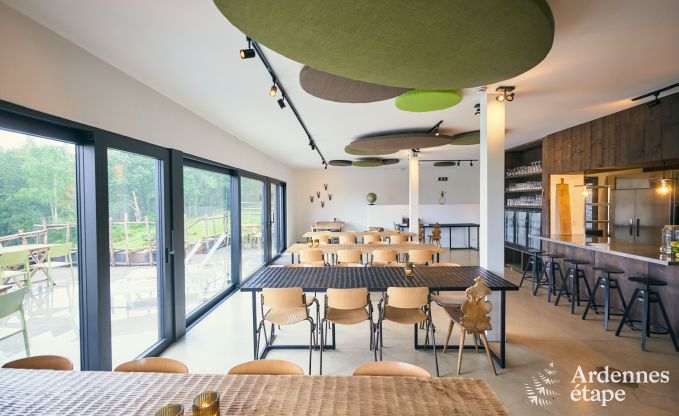 Gerumiges und luxurises  Ferienhaus mit Pool in Trois-Ponts, Ardennen