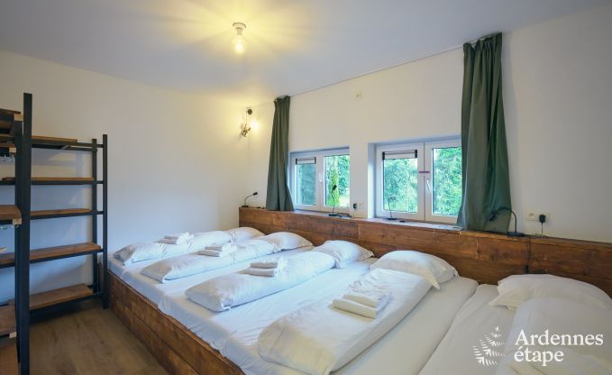 Gerumiges und luxurises  Ferienhaus mit Pool in Trois-Ponts, Ardennen