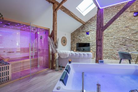 Romantischer Aufenthalt in Trois-Ponts in den Ardennen: Luxussuite f�r 2 Personen mit Sauna und Jacuzzi