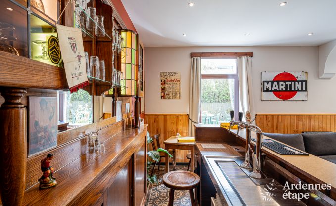 Einzigartiges Ferienhaus mit 2 Schlafzimmern in Vaux-sur-Sure