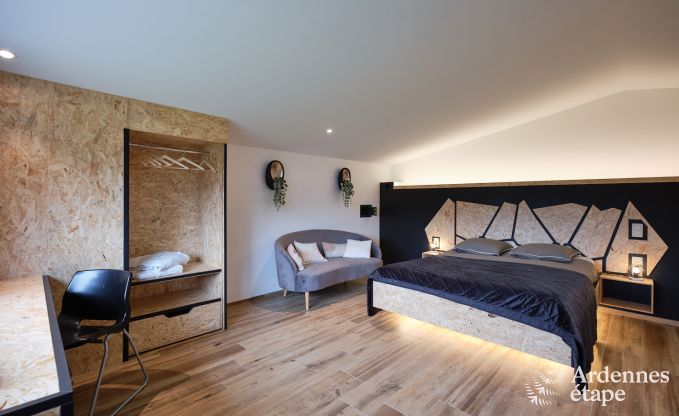 Au�ergew�hnliches Ferienhaus mit tollem Wellnessbereich und privatem Pool in Vaux -sur - S�re