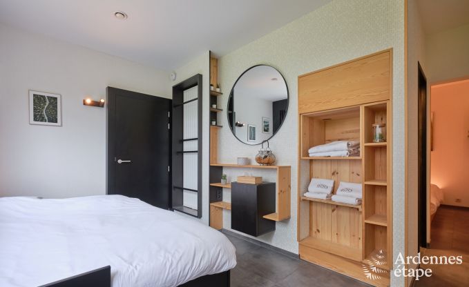 Au�ergew�hnliches Ferienhaus mit tollem Wellnessbereich und privatem Pool in Vaux -sur - S�re