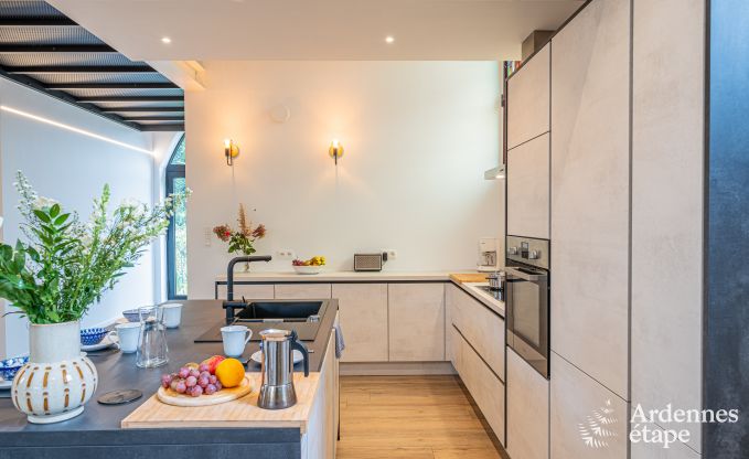 Ferienaufenthalt in einer ehemaligen Kapelle in Vaux-sur-S�re, Ardennen