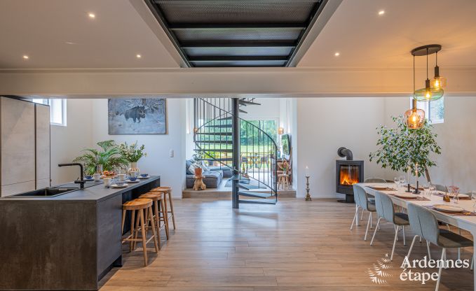 Ferienaufenthalt in einer ehemaligen Kapelle in Vaux-sur-S�re, Ardennen