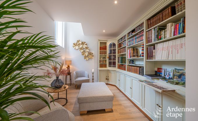 Ferienaufenthalt in einer ehemaligen Kapelle in Vaux-sur-S�re, Ardennen