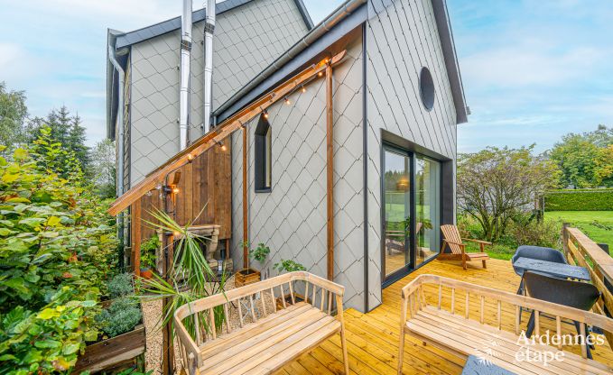 Ferienaufenthalt in einer ehemaligen Kapelle in Vaux-sur-S�re, Ardennen