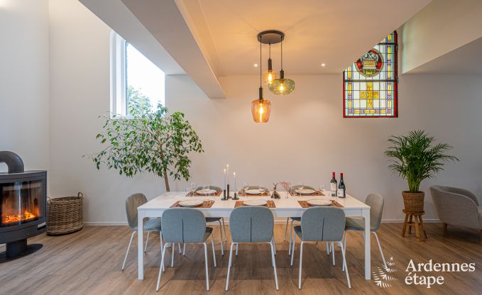 Ferienaufenthalt in einer ehemaligen Kapelle in Vaux-sur-S�re, Ardennen