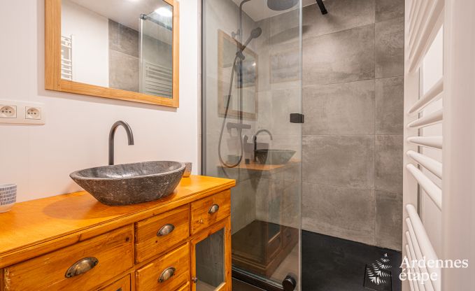 Ferienaufenthalt in einer ehemaligen Kapelle in Vaux-sur-S�re, Ardennen