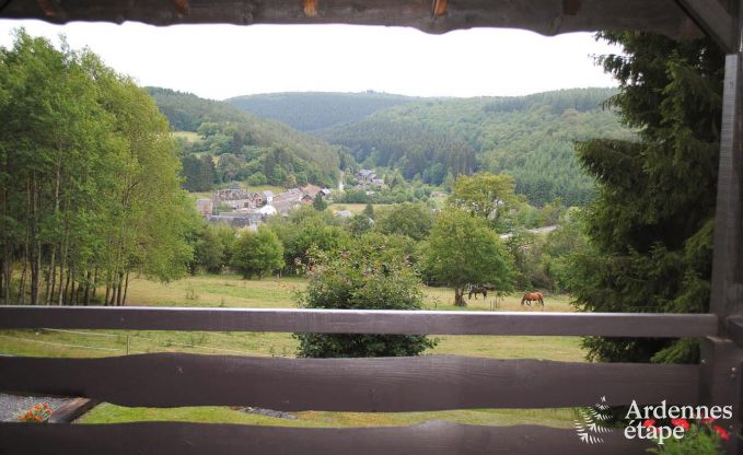 Chalet fr 5 Personen mit Panoramablick ber Vencimont