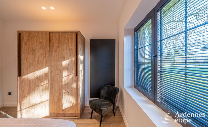 Komfortables Chalet in Vencimont f�r 10 Personen mit modernen Annehmlichkeiten und privatem Garten in den Ardennen