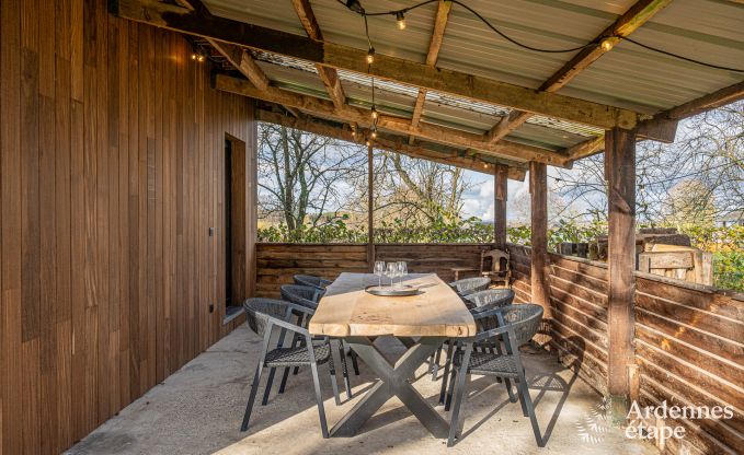 Komfortables Chalet in Vencimont f�r 10 Personen mit modernen Annehmlichkeiten und privatem Garten in den Ardennen