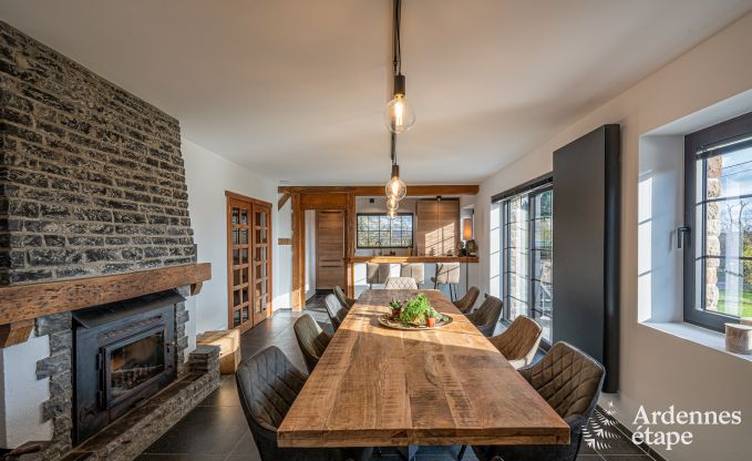 Chalet mit Whirlpool, Billardtisch und herrlichem Ausblick in Vencimont f�r 6 Personen