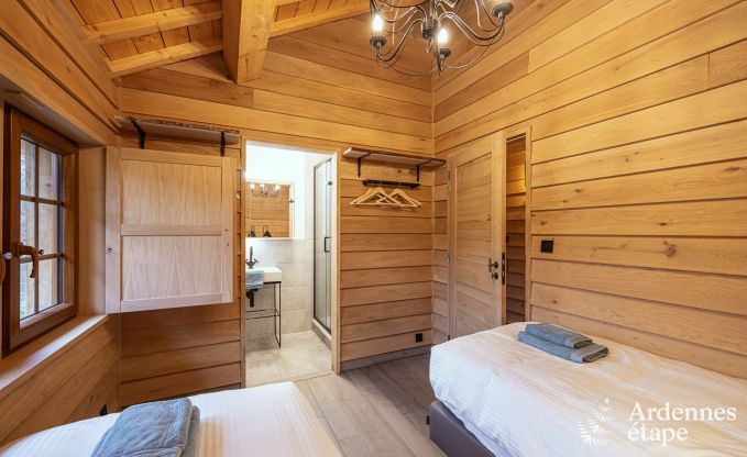 Unvergesslicher Aufenthalt in Vencimont: Ferienhaus f�r 4 Personen in den Ardennen, Komfort und Entspannung am Wasser