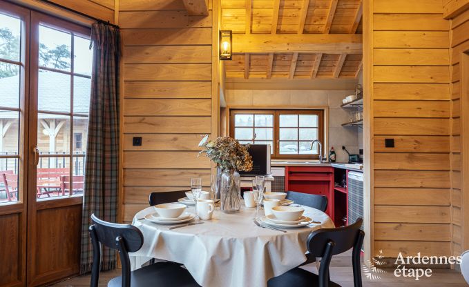 Unvergesslicher Aufenthalt in Vencimont: Ferienhaus f�r 4 Personen in den Ardennen, Komfort und Entspannung am Wasser