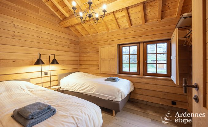 Unvergesslicher Aufenthalt in Vencimont: Ferienhaus f�r 4 Personen in den Ardennen, Komfort und Entspannung am Wasser