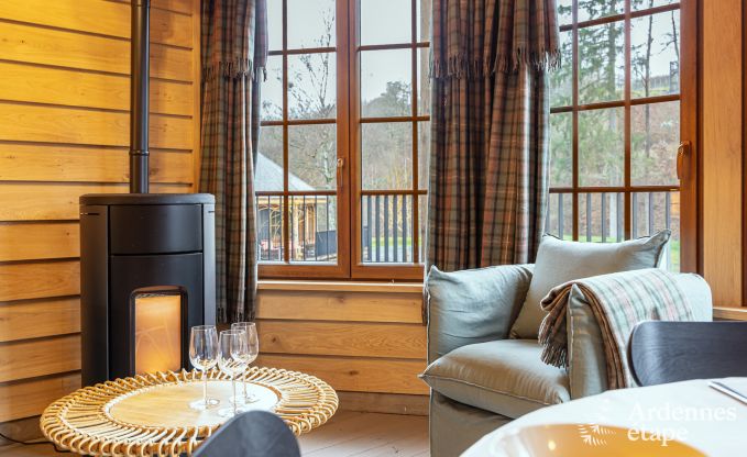 Unvergesslicher Aufenthalt in Vencimont: Ferienhaus f�r 4 Personen in den Ardennen, Komfort und Entspannung am Wasser