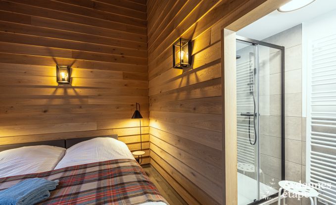 Au�ergew�hnliches Pfahlhaus als Ferienhaus in Vencimont