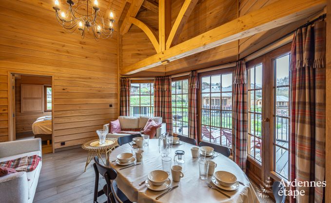 Au�ergew�hnliches Pfahlhaus als Ferienhaus in Vencimont