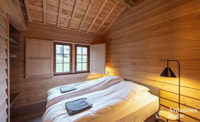 Au�ergew�hnliches Pfahlhaus als Ferienhaus in Vencimont