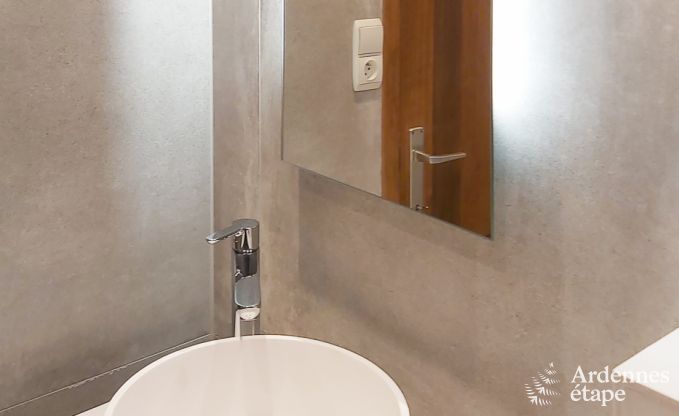 Chalet fr 5 Personen mit Panoramablick ber Vencimont