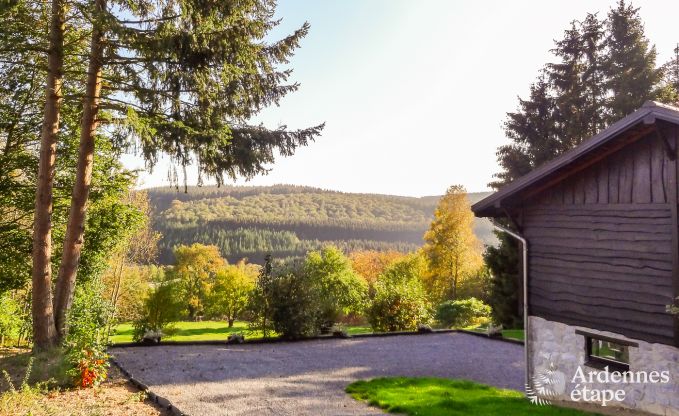 Chalet fr 5 Personen mit Panoramablick ber Vencimont