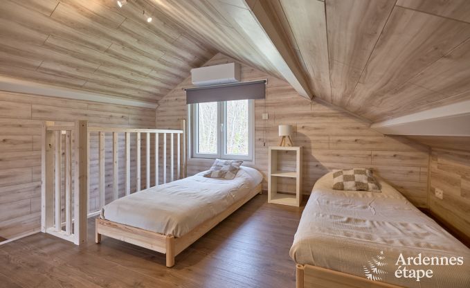 Charmantes Chalet in Vencimont f�r 4-6 Personen: renoviert 2025, familienfreundliche Annehmlichkeiten und fahrradfreundliche Lage