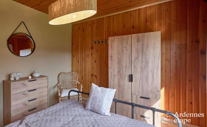 Charmantes Chalet in Vencimont f�r 4-6 Personen: renoviert 2025, familienfreundliche Annehmlichkeiten und fahrradfreundliche Lage