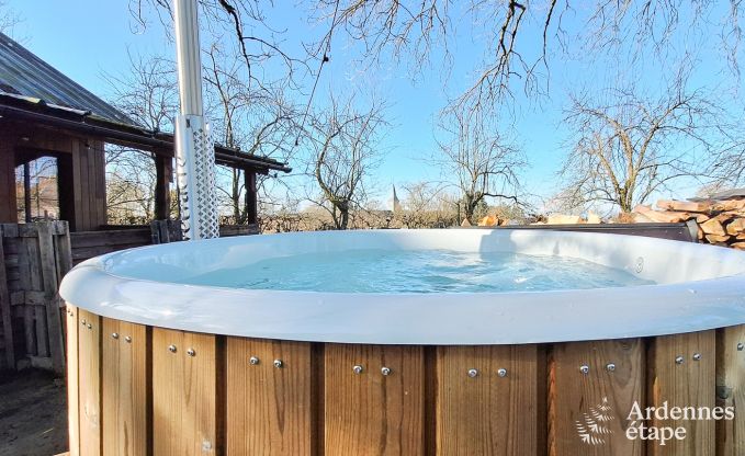 Komfortables Chalet in Vencimont f�r 10 Personen mit modernen Annehmlichkeiten und privatem Garten in den Ardennen