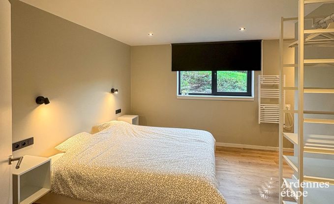 Ger�umiges Ferienhaus in Vencimont f�r 13 Personen mit 6 Schlaf- und Badezimmern und Privatgarten mit Trampolin und Boule