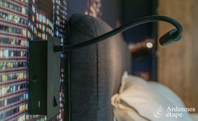 Ferienhaus f�r 3 Paare in Vencimont mit 3 Schlafzimmern und 3 Badezimmern, Bar und Privatgarten