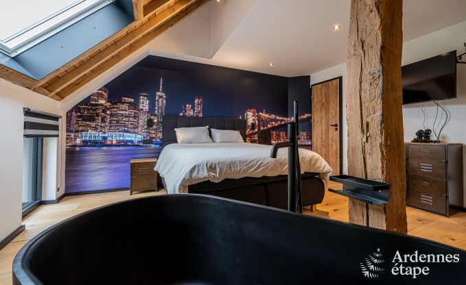 Ferienhaus f�r 3 Paare in Vencimont mit 3 Schlafzimmern und 3 Badezimmern, Bar und Privatgarten