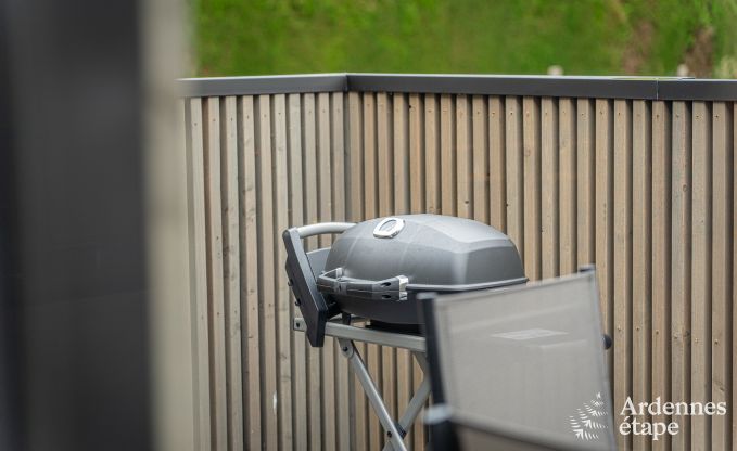 Ferienhaus f�r 3 Paare in Vencimont mit 3 Schlafzimmern und 3 Badezimmern, Bar und Privatgarten