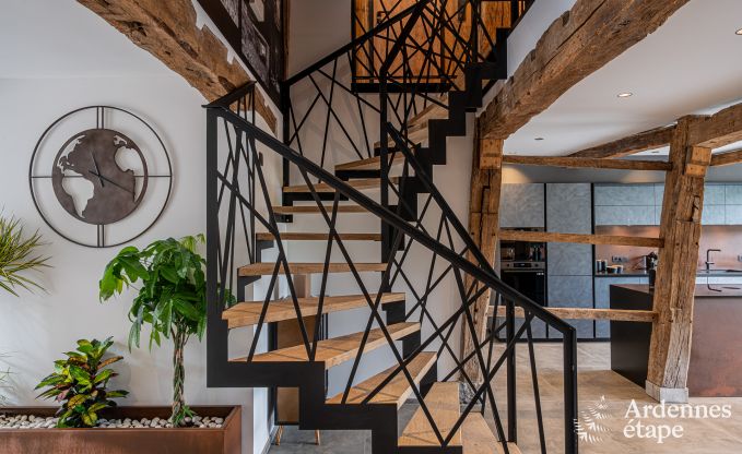 Ferienhaus f�r 3 Paare in Vencimont mit 3 Schlafzimmern und 3 Badezimmern, Bar und Privatgarten