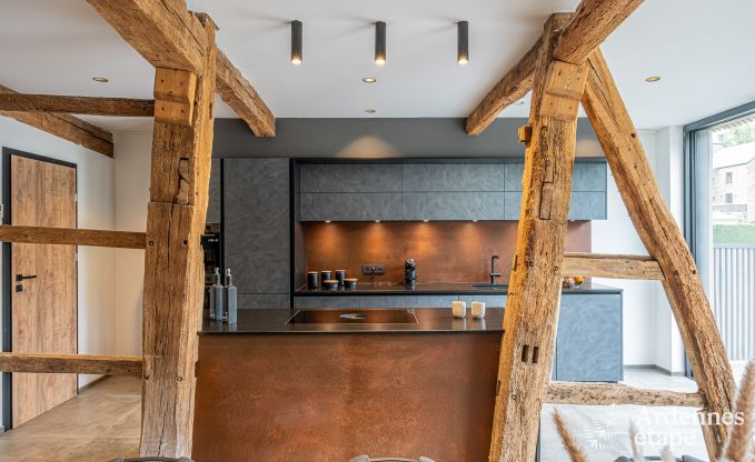 Ferienhaus f�r 3 Paare in Vencimont mit 3 Schlafzimmern und 3 Badezimmern, Bar und Privatgarten