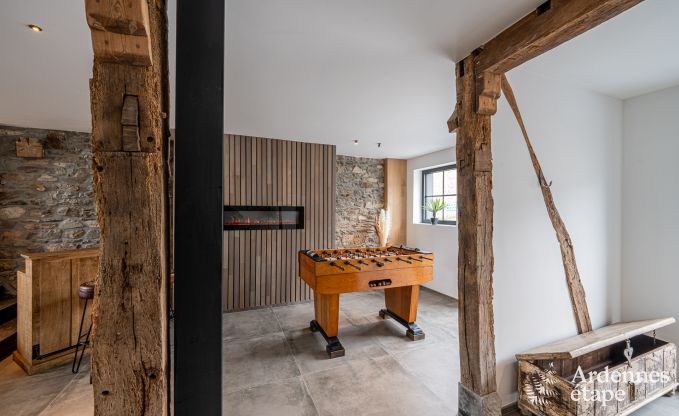 Ferienhaus f�r 3 Paare in Vencimont mit 3 Schlafzimmern und 3 Badezimmern, Bar und Privatgarten