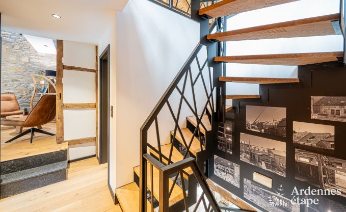 Ferienhaus f�r 3 Paare in Vencimont mit 3 Schlafzimmern und 3 Badezimmern, Bar und Privatgarten