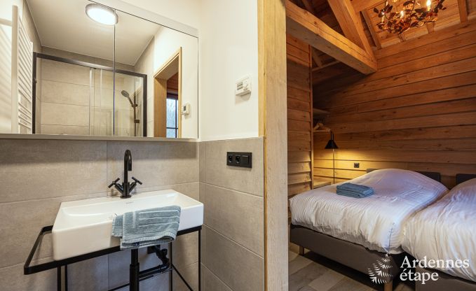 Einzigartiger Aufenthalt in den Ardennen: Komfortables Pfahlhaus f�r 5 Personen in Vencimont