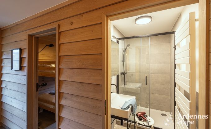 Au�ergew�hnliches Pfahlhaus als Ferienhaus in Vencimont