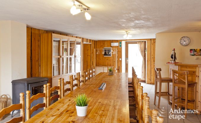 Groes Ferienhaus in der Nhe von Vielsalm fr 21 Personen mit 7 Schlafzimmern, 4 Badezimmern, Spielzimmer und Privatgarten