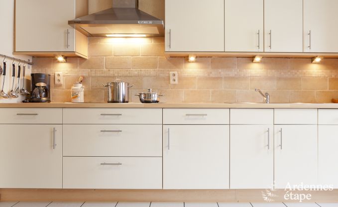 Groes Ferienhaus in der Nhe von Vielsalm fr 21 Personen mit 7 Schlafzimmern, 4 Badezimmern, Spielzimmer und Privatgarten