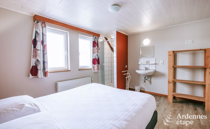 Ferienhaus Vielsalm 26 Pers. Ardennen Schwimmbad Wellness Behinderten gerecht