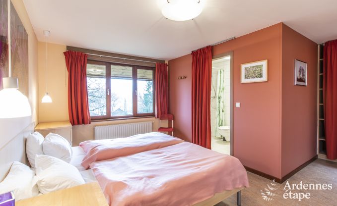 Ger�umiges Ferienhaus in Vielsalm f�r 22 Personen mit 10 Schlafzimmern, Spielzimmer, Sauna und gro�em Garten