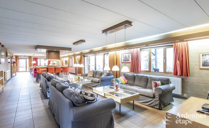 Ger�umiges Ferienhaus in Vielsalm f�r 22 Personen mit 10 Schlafzimmern, Spielzimmer, Sauna und gro�em Garten