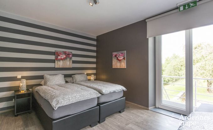 Luxusvilla Vielsalm 21 Pers. Ardennen Schwimmbad Wellness