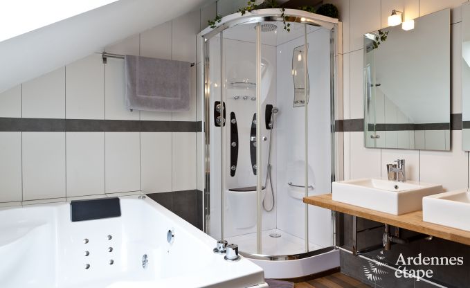 Ferienhaus Vielsalm 22 Pers. Ardennen Wellness Behinderten gerecht