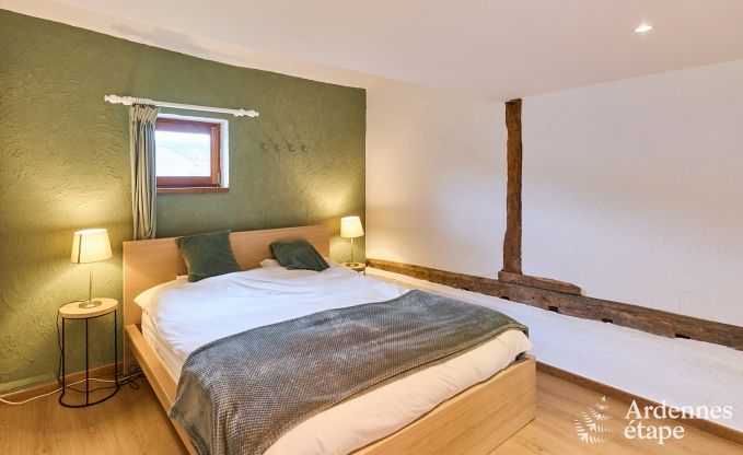 gem�tliches Ferienhaus mit 5 Schlafzimmern, Jacuzzi, Sauna und privatem Garten in Vielsalm Ardennen