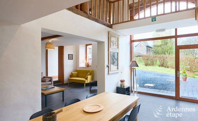 gem�tliches Ferienhaus mit 5 Schlafzimmern, Jacuzzi, Sauna und privatem Garten in Vielsalm Ardennen