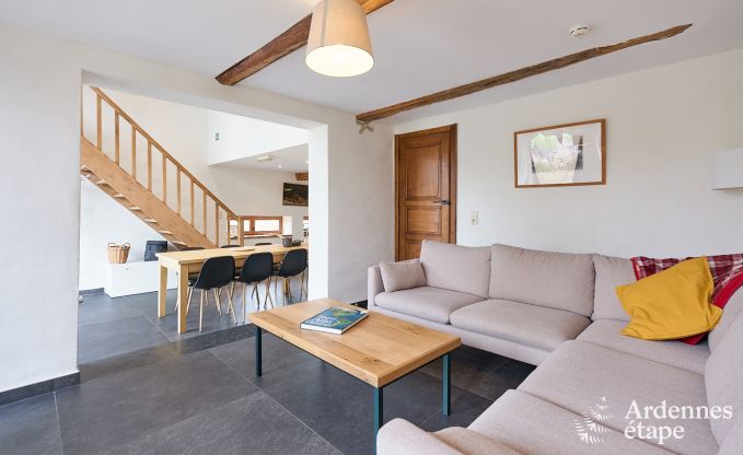 gem�tliches Ferienhaus mit 5 Schlafzimmern, Jacuzzi, Sauna und privatem Garten in Vielsalm Ardennen