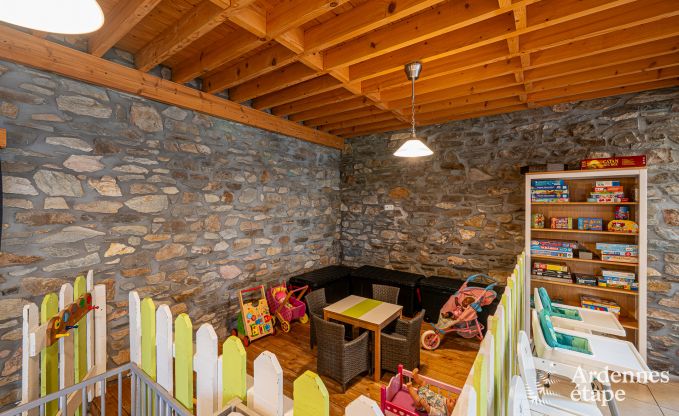 Wunderschne Villa Vielsalm 26 Pers. Ardennen Schwimmbad Wellness